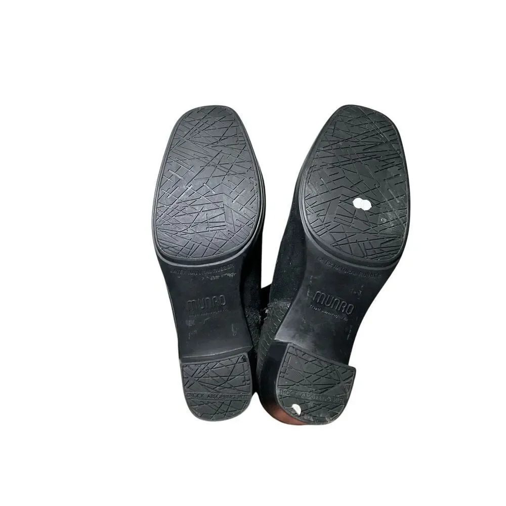 Munro | Callie Ankle Booties